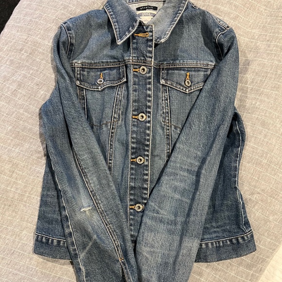 Vintage GAP Women't Jean Jacket - Size L - Picture 1 of 3